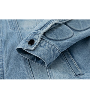 Chaquetas de mezclilla para hombre hechas en fábrica Servicio OEM Chaquetas de mezclilla para hombre Venta caliente Chaquetas de mezclilla para hombre - Product Image 3