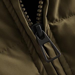 Vente en gros de manteaux d'hiver de haute qualité pour femmes-Veste courte bouffante à manches longues, parka courte et matelassée épaisse - Product Image 2