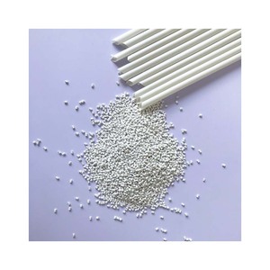 Résine liquide PLA (acide polylactique) de haute qualité, biodégradable, matière première en vrac pour les applications de moulage et de fibres - Product Image 1