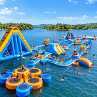 Parc aquatique gonflable commercial, parcours d'obstacles, parc d'aventure aquatique, aire de jeux aquatiques flottante pour les stations balnéaires, les lacs et les plages
