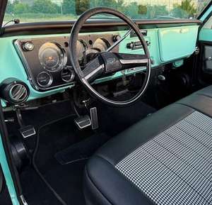 Chevrolet K10 d'occasion haute performance, 1971, essence, manuelle, 180 km/h, origine américaine, à vendre - Product Image 2