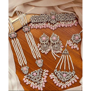 Nouveaux ensembles de bijoux indiens Bollywood à la mode, plaqués or 18 carats, bijoux indiens antiques Rajwari pour mariage, ensembles de bijoux pour femme et fille - Product Image 3