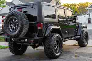 Modèle de la série JeLep Wraaangler 2024 avec volant à gauche, sièges en cuir, caméra arrière, 5 places, phares au xénon, écran tactile - Product Image 4