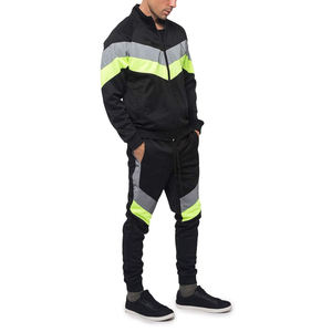 Ensemble de survêtement coupe-vent pour hommes en nylon personnalisé 100% coton décontracté éponge short à capuche zippé Style uni - Product Image 3