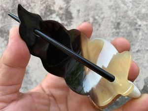 Accesorios de peinado de cuerno natural elegantes hechos a mano para mujeres Accesorio versátil para cada ocasión y uso diario - Product Image 4