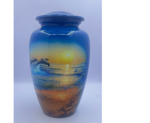 Vase décoratif en métal antique sculpté à l'ombre pour la décoration de la maison - Product Image 1