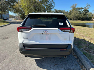 TOYOTA RAV4 XL 2024 DE PRIMERA MANO, AUTO USADO, SUV - Product Image 2