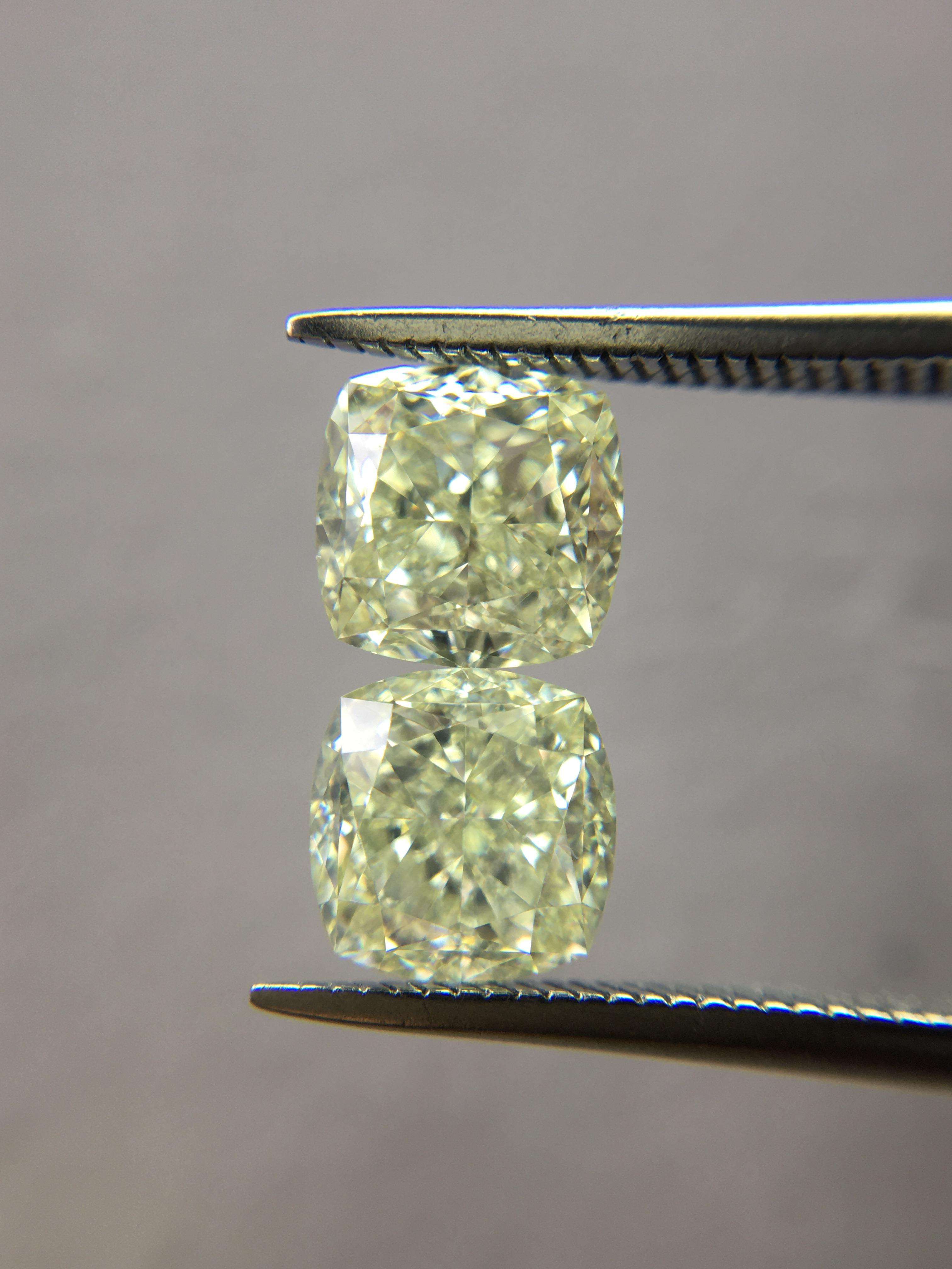 สีเหลือง