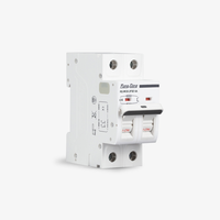 Disjoncteur à double levier ignifuge avec prise murale 230/400V 6A, indice de protection IP20, pour usage domestique, protection contre les surcharges