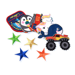 แผ่นป้ายปักลายรีดติดโลโก้แผ่นแบบมีแพ็คได้ตามต้องการ - Product Image 4