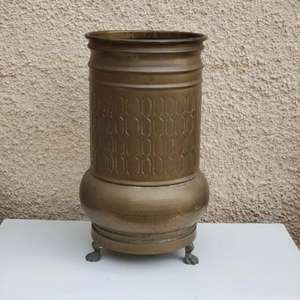 กระถางโลหะทองแดงสำหรับการตกแต่งภายในที่เรียบง่ายทันสมัยพร้อมที่จับโลหะสีดำปรับขนาดได้สำหรับความสง่างามในร่ม - Product Image 3