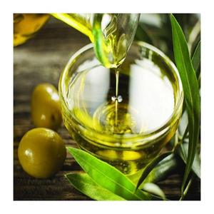 Huile d'Olive Extra Vierge de Qualité Supérieure 100% Pure Intense Couleur Jaune Doré Biologique 75cl Bouteille Made in Italy - Product Image 5