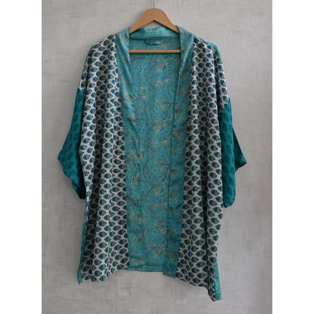 เช่นเดียวกับรูปภาพ