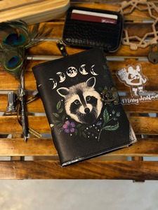 Libro de hechizos A5 personalizable, Grimoire diario impreso, Organizador en espiral con funda de papel de mapache, caja de regalo 50% - Product Image 3