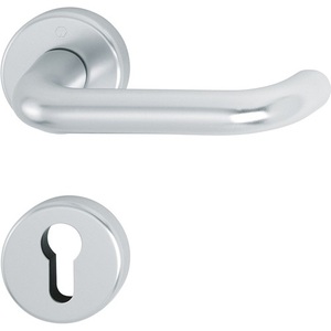 Ensemble de cheminée Rosettengarnitur Paris 138L/42KV/42KVS en aluminium F1 en forme de U avec raccords PZ DIN, par HOPPE, droit/gauche D/D - Product Image 1