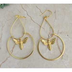 Brass Handmade Gold Plated Drop Earrings with Pearl and Diamond for Party Wedding <b>Gift</b> - Product Image 3