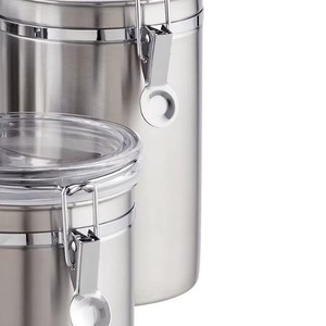 Frascos de metal aptos para cocinas tradicionales y modernas, bordes lisos y tapas resistentes que garantizan un manejo seguro. - Product Image 4