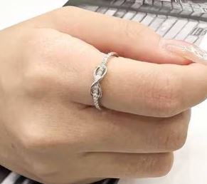Anillo de Eternidad con Símbolo de Infinito y Diamantes Cultivados en Laboratorio, Corte Redondo, Chapado en Oro de 10K y 14K, para Mujeres y Niñas, Venta al Por Mayor - Product Image 2