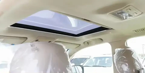 รถยนต์ปี 2022 LC GXR V6 SUV เกียร์อัตโนมัติ เทอร์โบ ล้อแม็ก R17 พวงมาลัยซ้าย เบาะหนัง กล้องหลัง 360 องศา หลังคาซันรูฟแบบพาโนรามา ระยะทางวิ่ง 1-25000 ไมล์ สภาพดี - Product Image 4