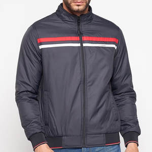 Chaqueta de bombardero impermeable de nuevo estilo parche bordado Color liso 2025 chaqueta de bombardero ligera para exteriores para hombres - Product Image 1