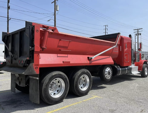 Best!! Powerful 10 Wheeler Tractor Truck 6x4 <b>Diesel</b> Prime Mover For Heavy Duty <b>Container</b> Shipping And Logistics Operations - Product Image 4