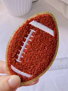 Patch de vêtements en chenille brodé en gros matériau principal en caoutchouc avec décoration en dentelle pour badges sur vêtements - Product Image 2