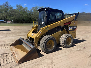 Used Skid Steer 2016 CATERPILLAR 262D Skid Steer Loader EPA Skid Steer with Diesel Engine Good Condition - Product Image 2