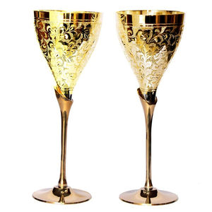 Verres à champagne de qualité supérieure Gobelet en métal inoxydable Verre à vin en métal laiton avec verre à vin design brillant - Product Image 4