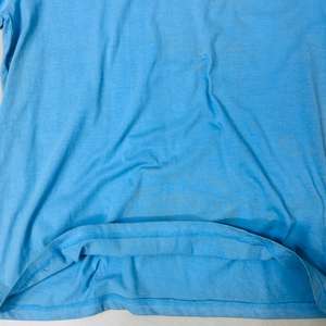 Camiseta de Talla Grande para Hombre, Marca Propia, 220 GSM, Algodón Transpirable de Secado Rápido, Color Sólido, Serigrafía de Goma en Ambos Lados - Product Image 4