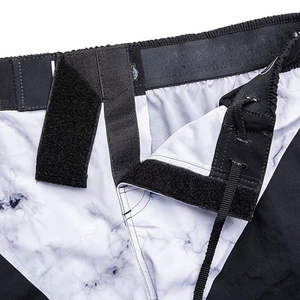 Pantalones Cortos Deportivos MMA Casuales para Hombre, Hechos en Pakistán, Precio Económico, Estampado en Contraste de Color, Alta Calidad, Cintura Elástica Cómoda, Secado Rápido - Product Image 4