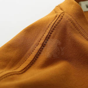 เสื้อยืดผู้ชายใส่สบายตลอดวัน ผลิตจากผ้าฝ้ายเนื้อนุ่ม ทรงหลวมเหมาะสำหรับใส่เที่ยวแบบสบายๆ - Product Image 5