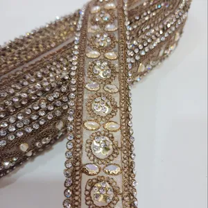 Bordir buatan tangan renda manik-manik mutiara untuk gaun modis dengan pita berlian imitasi renda potong bordir