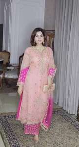 ชุดเซ็ตเสื้อและกางเกงปาลาซโซผ้าชีนอนไหมพิมพ์ลายปักดิ้นและเลื่อมงานดีไซเนอร์ล่าสุด พร้อมผ้าคลุมไหล่ - Product Image 5