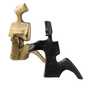 Superbe Figurine de Couple en Métal Sculpture Noir et Or Fini Pièce Artistique Moderne Idéal pour Accent Élégant à la Maison ou au Bureau - Product Image 1