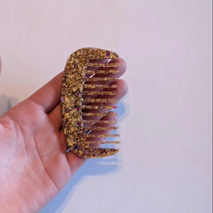 PEINE DE CORTE FINO PROFESIONAL DE SU CALIDAD Peine de peluquero profesional para uso en salón Material de resina - Product Image 1