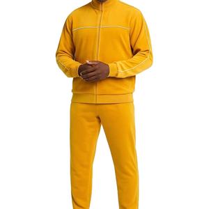 Conjunto Deportivo de Terciopelo Amarillo de Color Sólido OEM para Mujer, Conjunto Deportivo de Manga Larga, Ropa Deportiva Informal para Hombre - Product Image 1