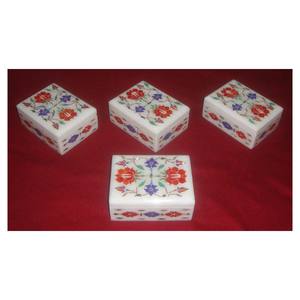 Boîtes à bijoux en marbre de qualité supérieure et fabriquées à la main, avec incrustations de marbre et motifs floraux, pour montres et bagues - Product Image 1