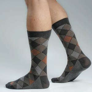 Calcetines Casuales de Algodón Premium 2025, Logotipo Personalizado, Calcetines Casuales Cómodos Hechos en Pakistán para Hombre - Product Image 6