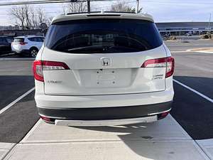 2020 Ho N D A Pilot Touring 8 places Awd Transmission intégrale 3.5l V-6 Essence Direct Automatique Suv/crossover - Product Image 4