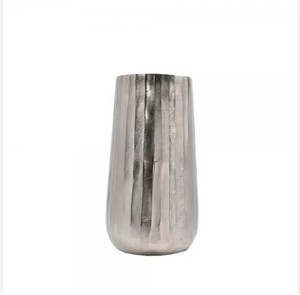 Ensemble de vases de jardin modernes en métal petits pots de fleurs support en aluminium Vase de table en verre et fer Transparent à usage décoratif pour les fêtes - Product Image 3