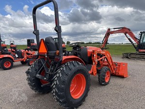 2025 KUBOTA LX2620HSD comprar barato usado tractor Kubota - Product Image 5