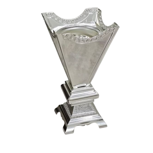 Fantastique Design décoration de la maison porte-encens diffuseur d'aromathérapie qualité supérieure Mini porte-encens en métal doré martelé - Product Image 1