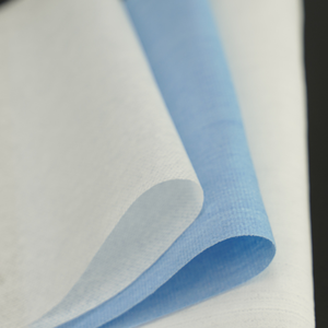 Toallitas húmedas de estilo cruzado de tela no tejida de microfibra de alta calidad impermeable transpirable Spunlace directo de fábrica vietnamita - Product Image 3