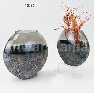 Jarrones Ovalados de Vidrio Jule - Product Image 1