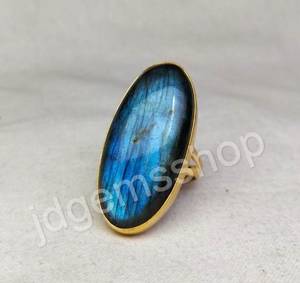 แหวนแลบราโดไรต์ทำด้วยมือเครื่องประดับอัญมณีสีฟ้ารูปไข่แหวน925สเตอร์ลิงแหวนผู้หญิงหรูหราเครื่องประดับของขวัญครบรอบปีที่ไม่ซ้ำกัน - Product Image 2