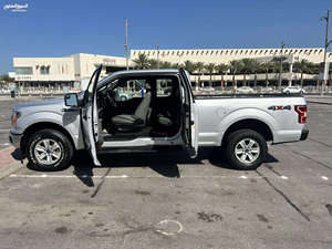 Used Pickup LE 2022 Left Hand Drive Leather Seats <b>Panoramic</b> Sunroof 360 Rear <b>Camera</b> Automatic R18 Tires ACC 4.1-6L Aluminium - Product Image 3