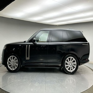 รถยนต์เรนจ์โรเวอร์ P400 SE AWD SUV ครอสโอเวอร์ สีดำ ปี 2024 สภาพดี ใช้งานมาแล้ว เกียร์ 8 สปีด สมรรถนะ 395 แรงม้า ขาย - Product Image 1