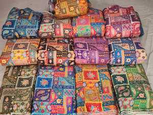 Tela Crepé Premium D para Faldas y Kurtis, Técnica No Tejida para Ropa Étnica y Occidental - Product Image 2