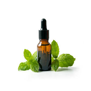 Venta al por mayor 100% aceite esencial puro de menta verde aceite portador aromático natural para cosméticos - Product Image 2