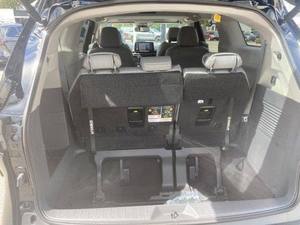 TOYOTA SIENNA 2022 D'OCCASION 4 CYLINDRES 5.5L 41 465 KM 18 PLACES DIESEL TRANSMISSION AUTOMATIQUE - Product Image 4